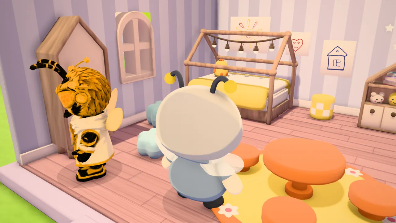 Saffronpip’s home: residents have homes of their own you can visit.